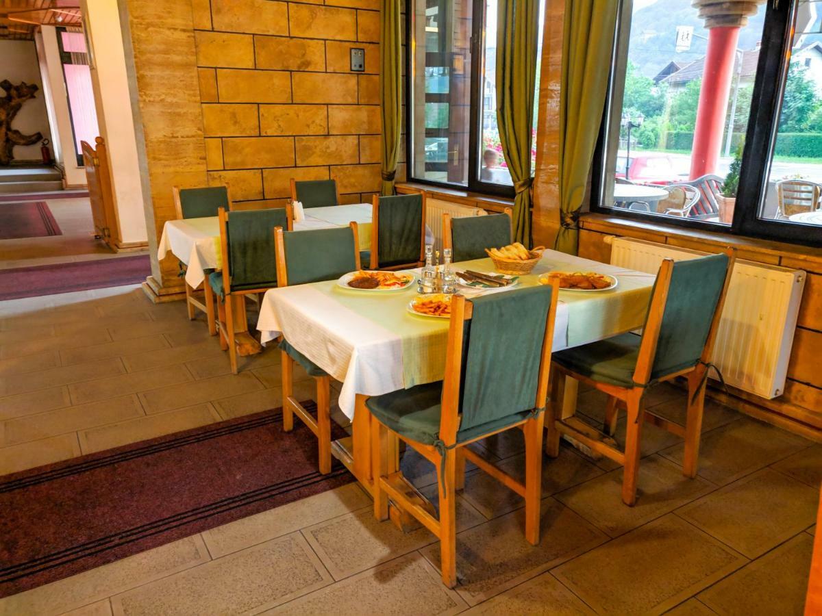 יאיצי Motel Stecak מראה חיצוני תמונה